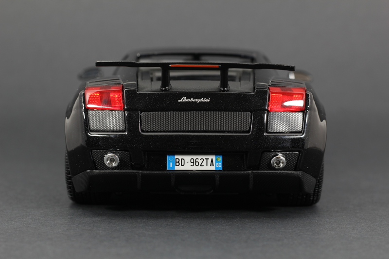 Illustration for article titled LaLD Running of the Bulls 2018: Gallardo Superleggera